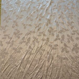 Elegant Cream Holiday Jacquard Table Cloth Gently Used by St Nicholas Square